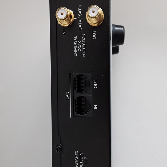 Panamax surge protector - Picture 6 of 6